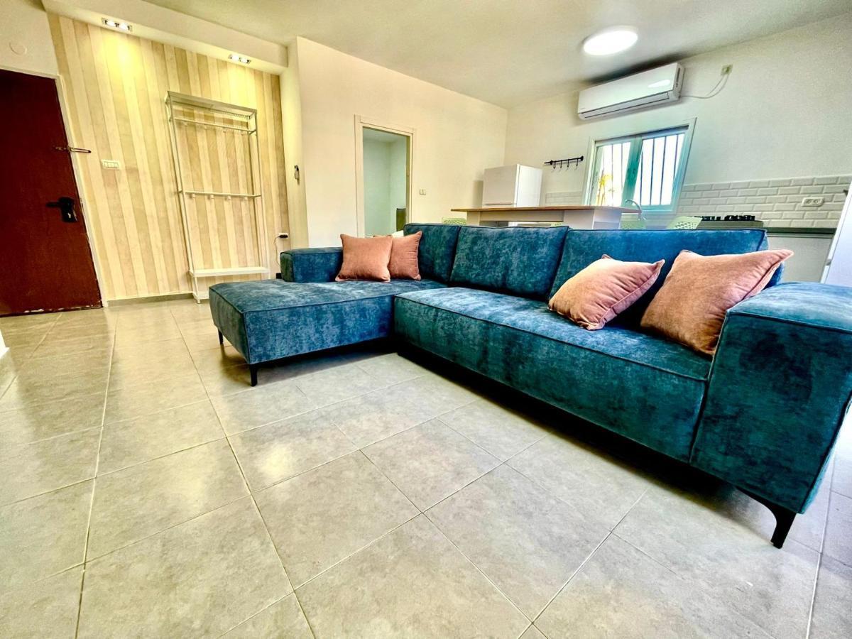 Gk Apartment Beauty Бат-Ям Екстер'єр фото